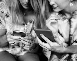 Online Responsibility: the Public's Perspective