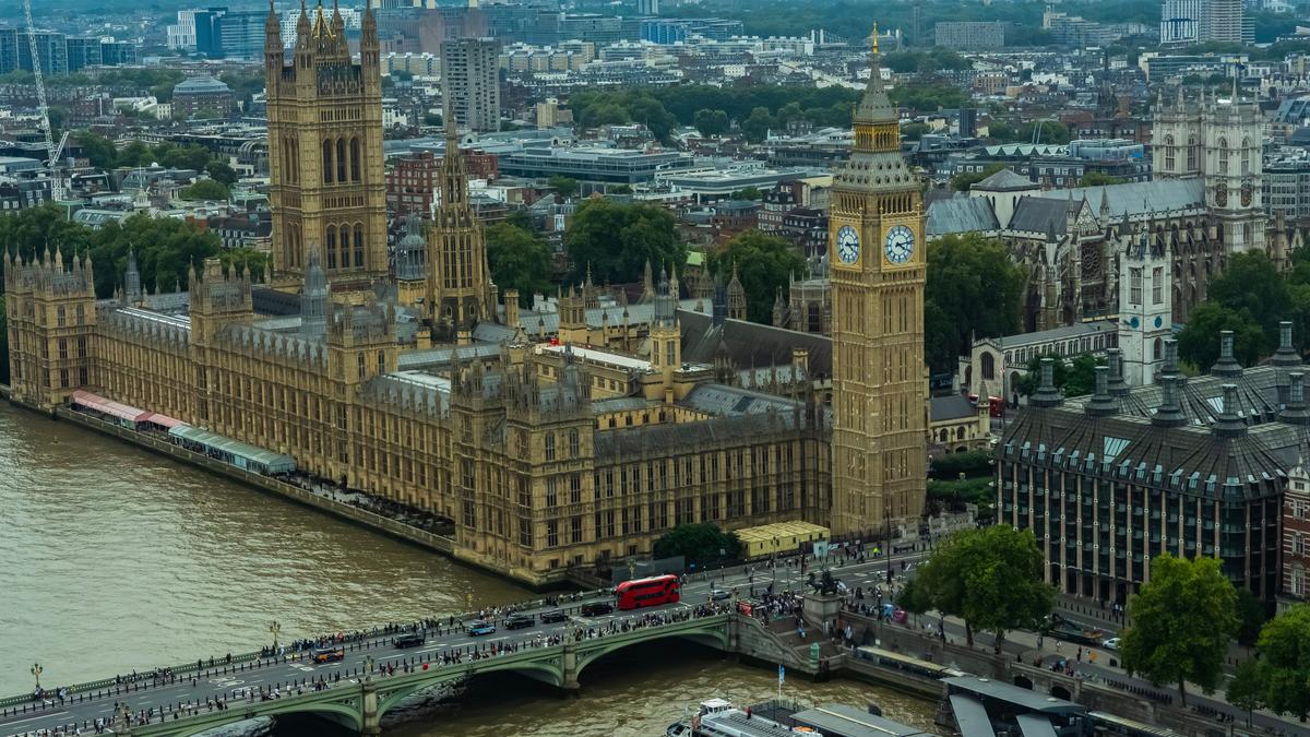 Quangos and lazy ministers wreak havoc on our politics