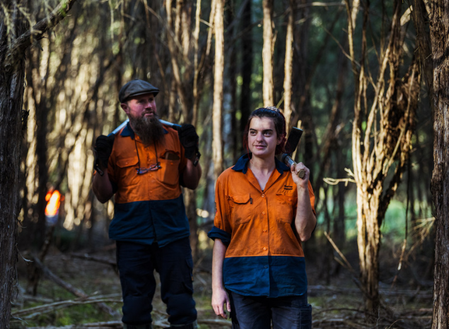 Narrap Rangers Dave Crawford and Emma Boyle doing bush regeneration. Photo: Annette Ruzicka.
