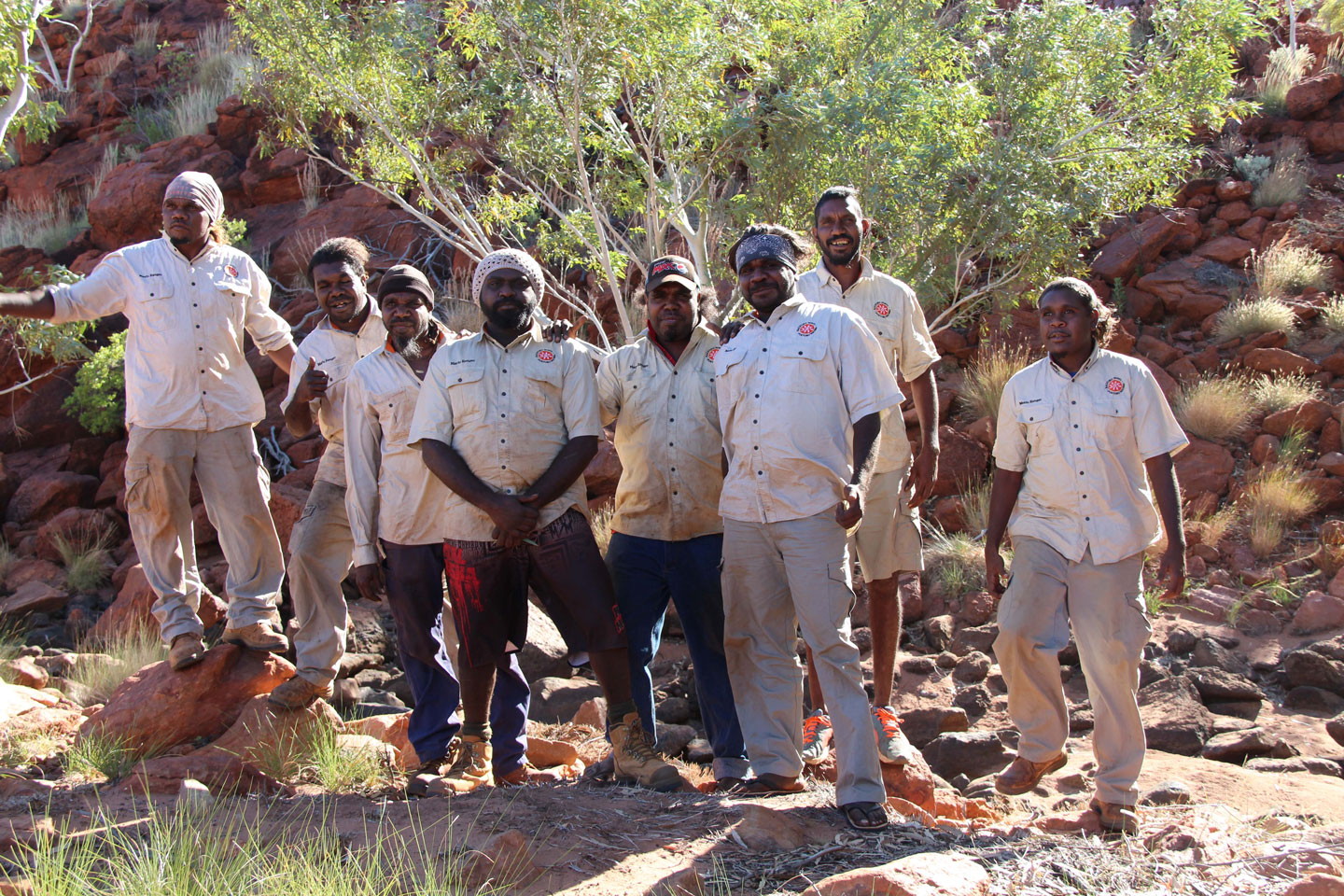 Jigalong-and-Parnngurr-Rangers.jpg