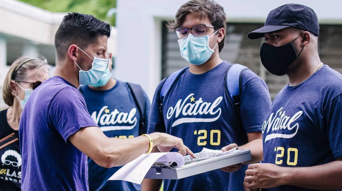 Manuel Natal Albelo's campaign volunteers
