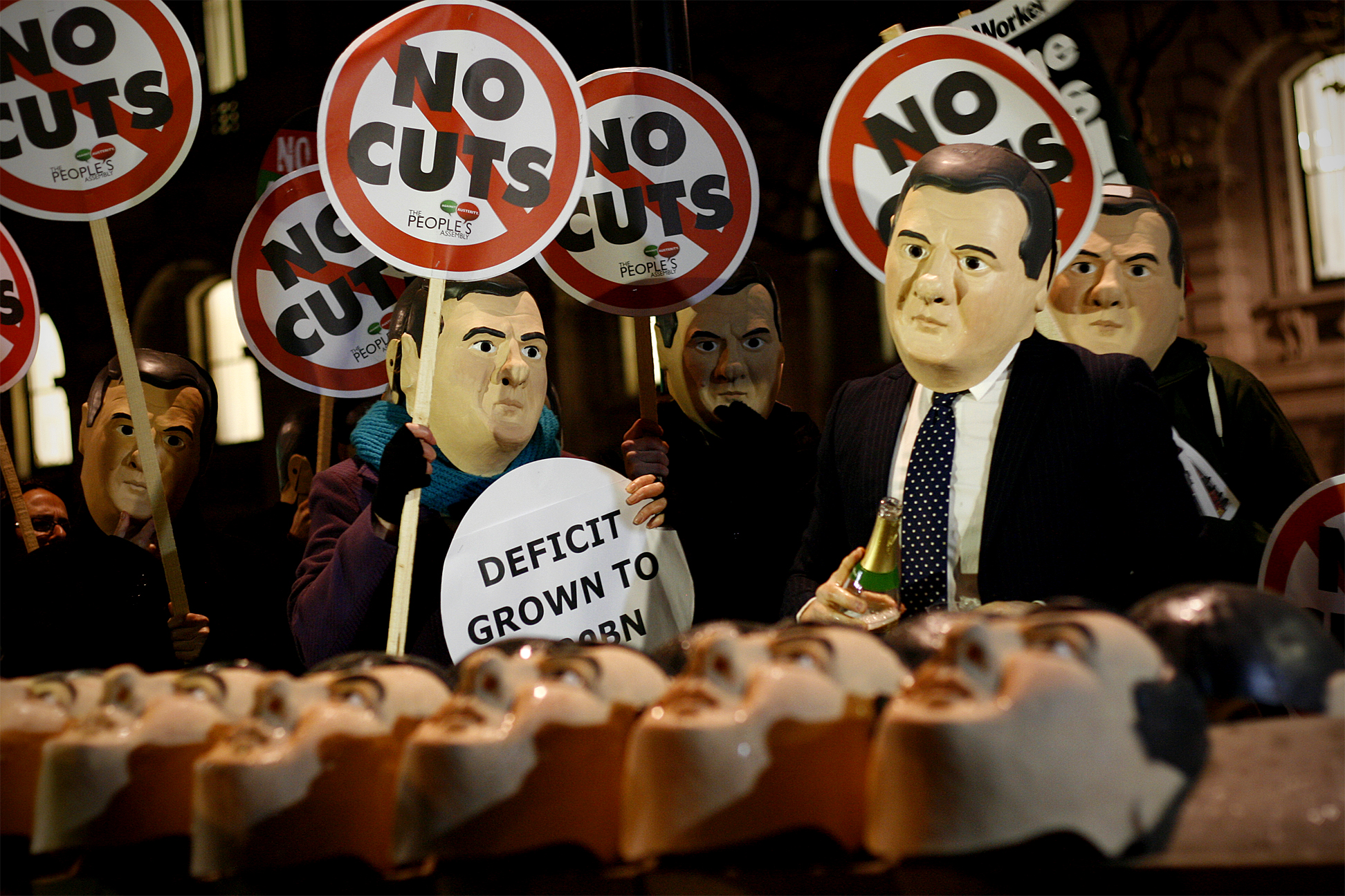 deficit_heads.jpg