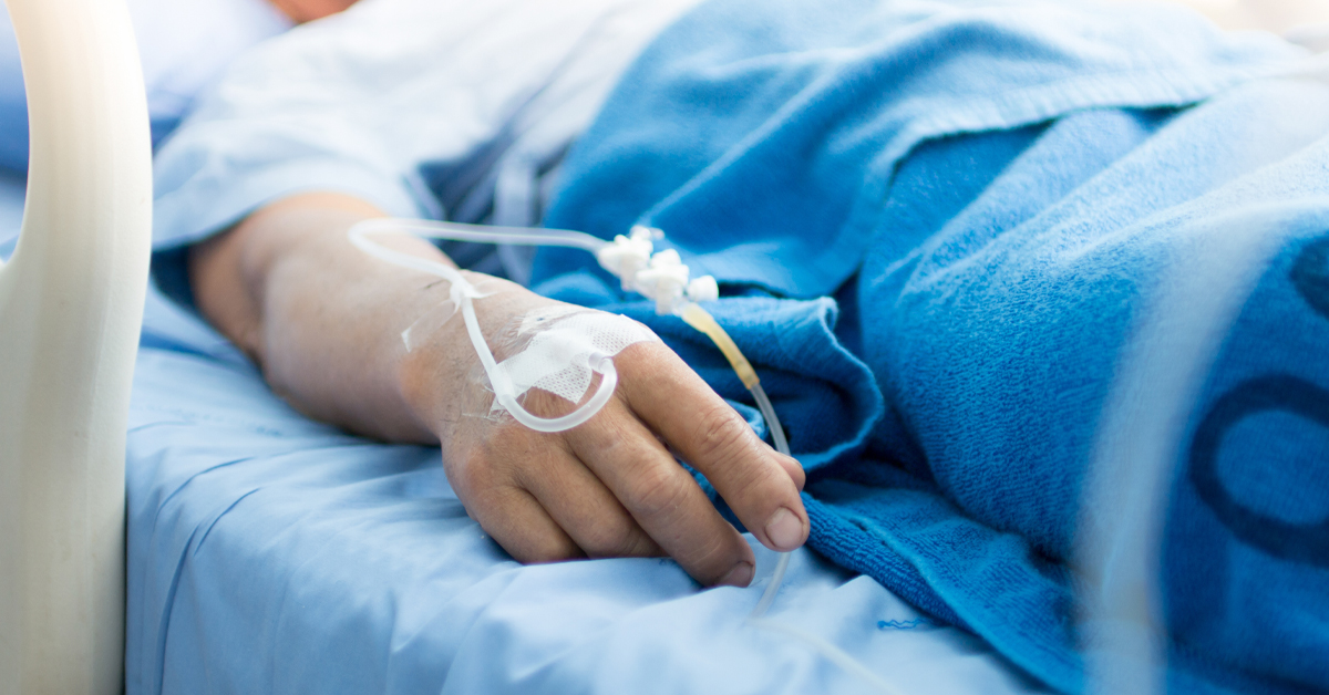 Most Canadians back private health care options: poll