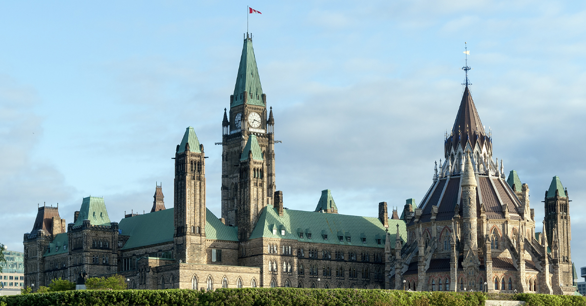 82,000 rejected asylum claimants still in Canada, with nearly 30,000 unable to be located