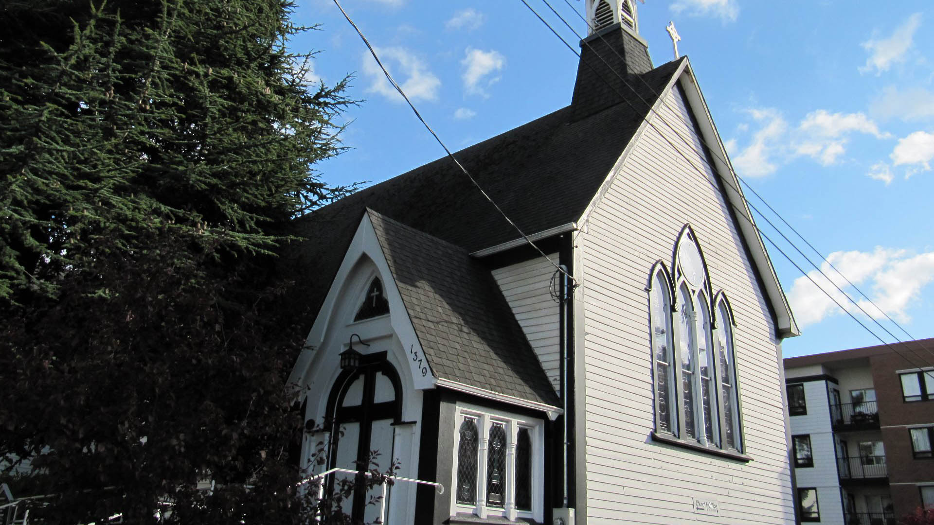 Vandals too weak to topple St. Francis statue at Anglican church