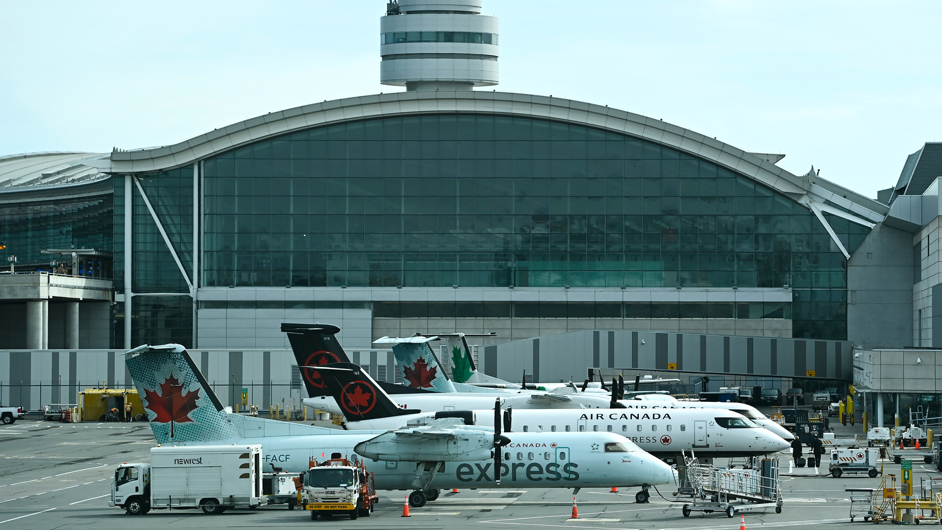 Canada's busiest airport begins separating vaccinated from unvaccinated arrivals