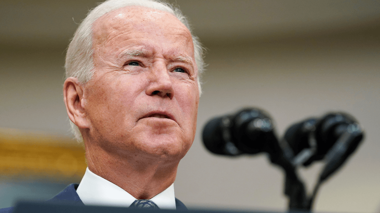 Biden heavily criticized for sticking to Aug. 31 Afghanistan withdrawal deadline, under threat from Taliban