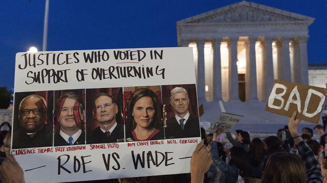 Pro-abortion extremists threatened to burn down Supreme Court, murder justices: DHS memo