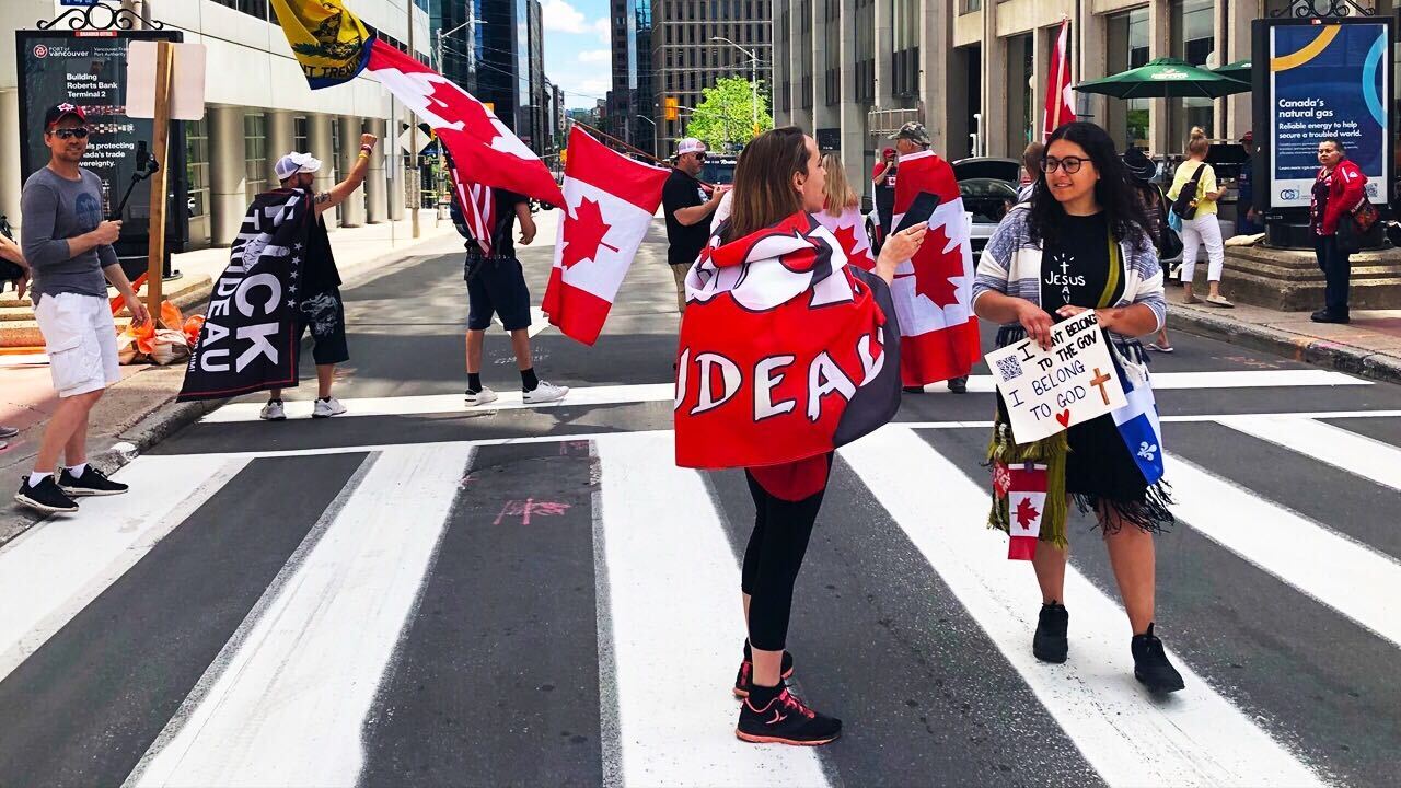 ‘We The Fringe’ Keeps Protesting Trudeau’s Regime Despite Streets Being Blocked By Police