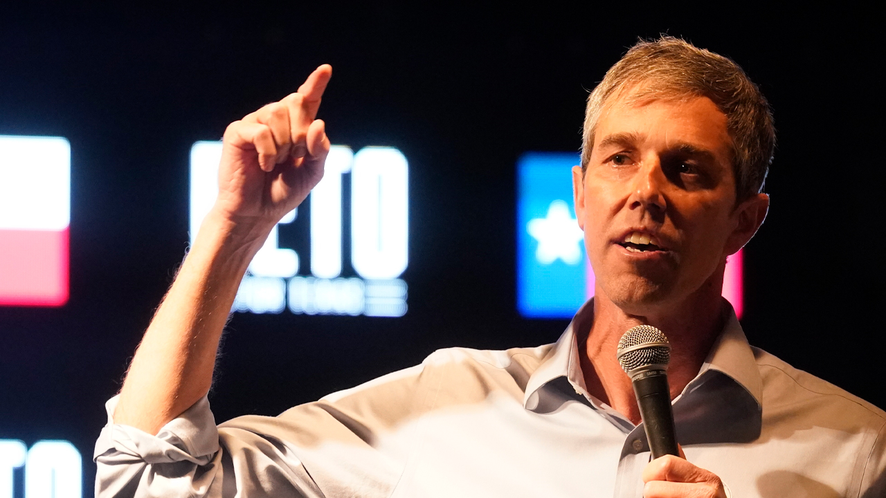 Beto O’Rourke pledges to raise the minimum wage if elected governor of Texas