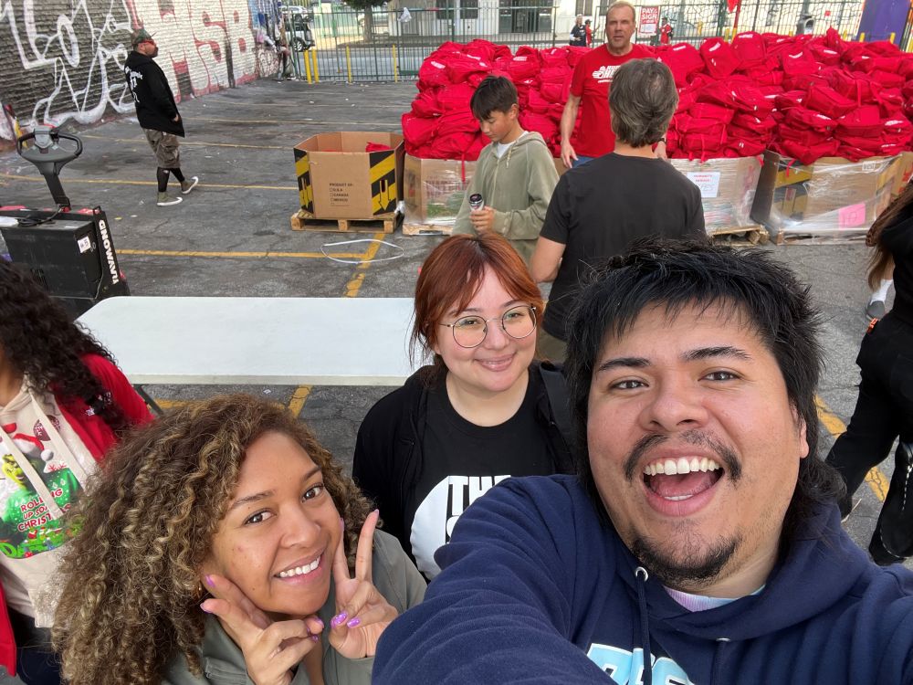 Selfie with group of volunteers