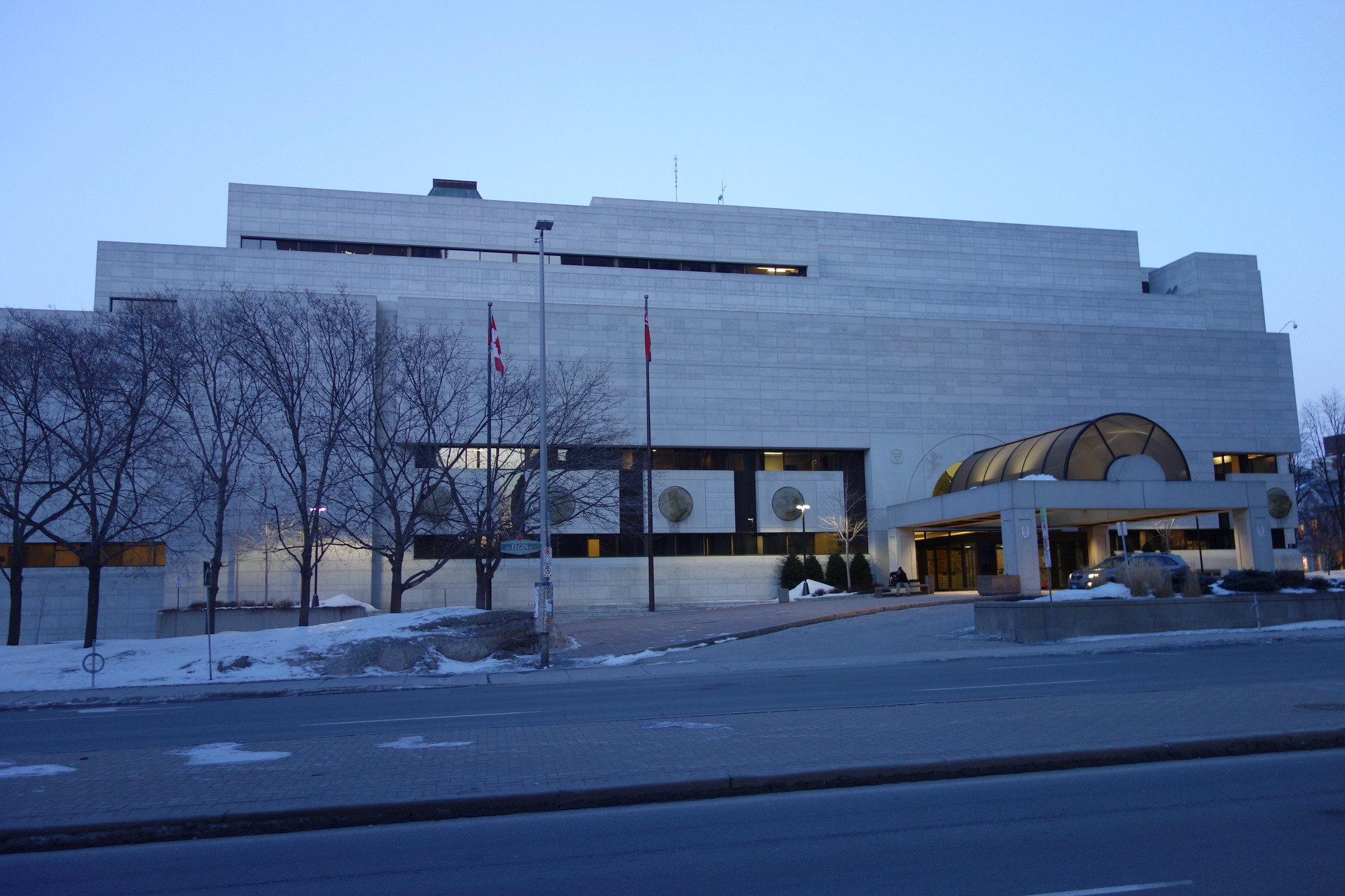 Improve safety in Ontario courtrooms: Letter to Ontario Attorney General Doug Downey 