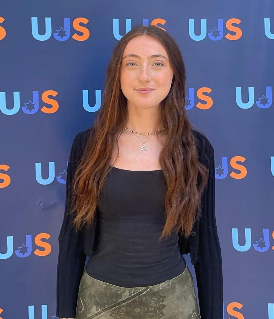 Samantha Lewkowicz