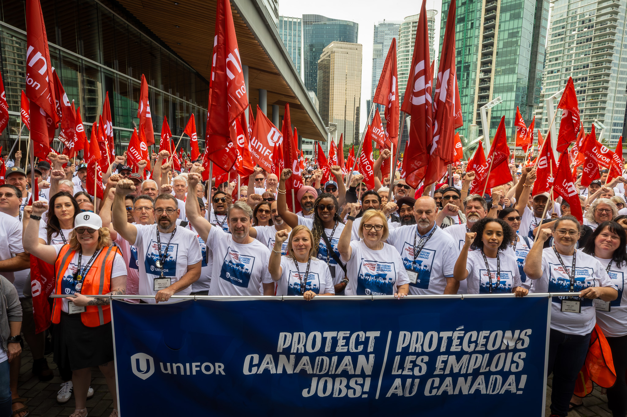 Unifor se mobilise pour protéger les emplois au Canada et lutter pour une économie durable