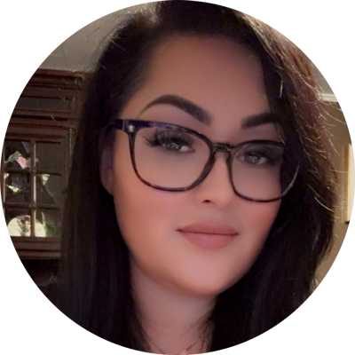 Reyna Medrano Headshot