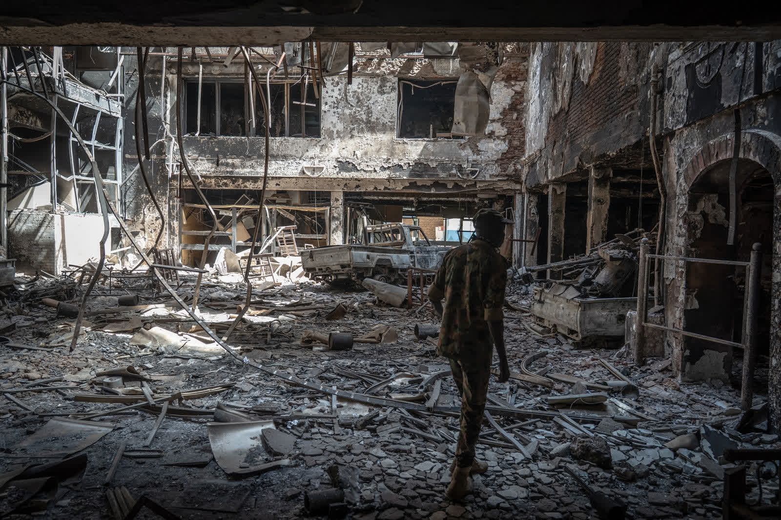 Displaced families in Sudan conflict zone