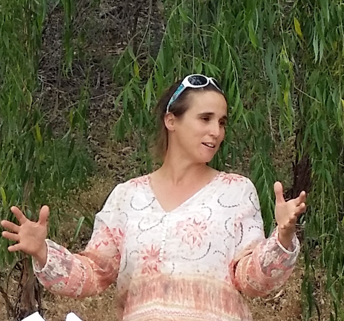 Dimity_crop.jpg