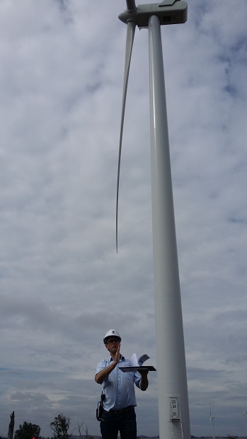 Taralga_Wind_Farm_Derek_D_small.jpg