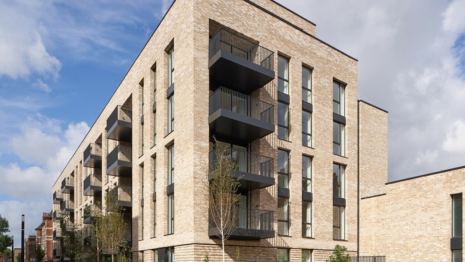 Luton Street & Fisherton Street