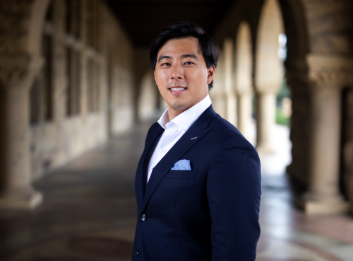 Pitching for Success with Bennett Lee
